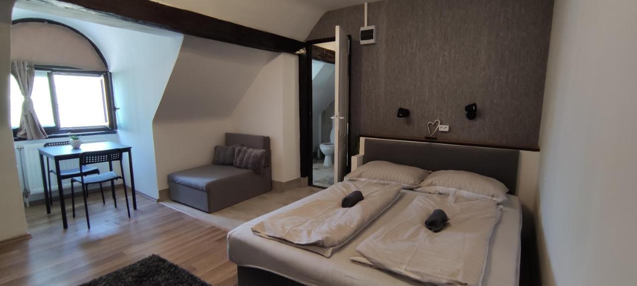 Bristol Apartments Боя Екстер'єр фото